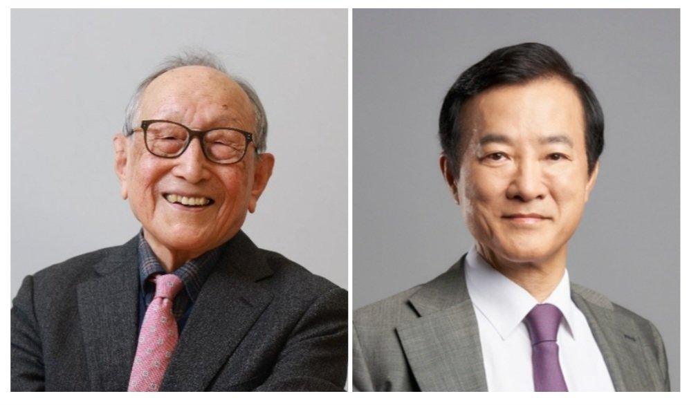 김형석 연세대 명예교수(왼쪽)와 이승훈 리인터내셔널 IP&LAW그룹 회장.