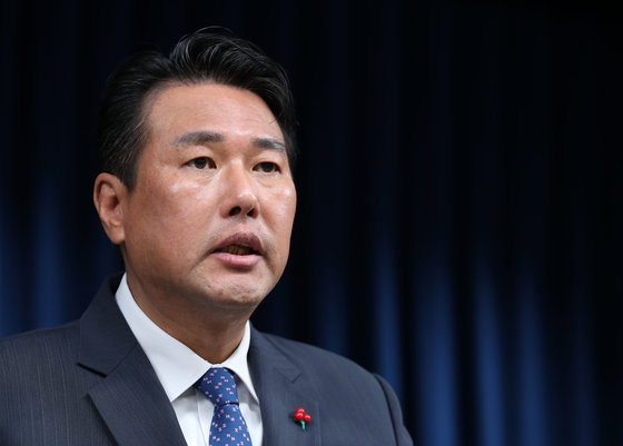 김태효 국가안보실 1차장이 7일 용산 대통령실 청사에서 윤석열 대통령의 네덜란드 순방 관련 브리핑을 하고 있다. 2023.12.7 뉴스1
