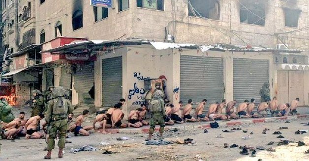 팔레스타인 무장정파 하마스 대원들이 이스라엘군에 옷이 벗긴 채로 포위돼 있다는 주장이 나오고 있다. 8일 엑스(옛 트위터) 갈무리