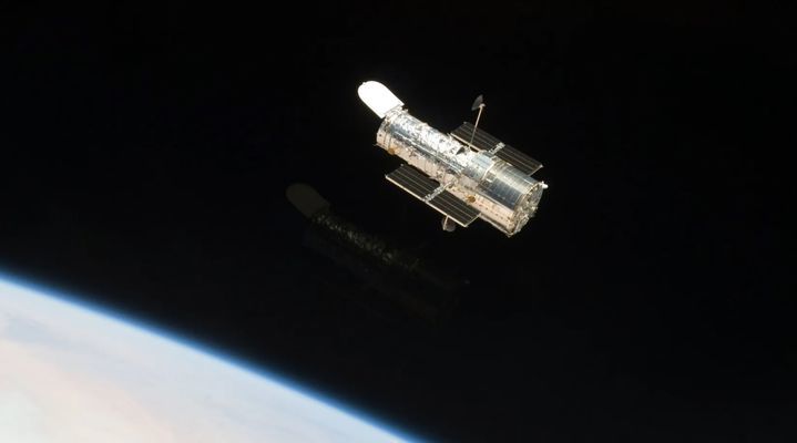 “Hold on a little longer”…  Hubble, Voyager, aging pioneers of space exploration