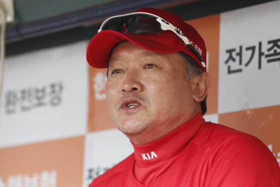 Hitting coach Park Heung-sik joined the Doosan Bears.  / News1 DB