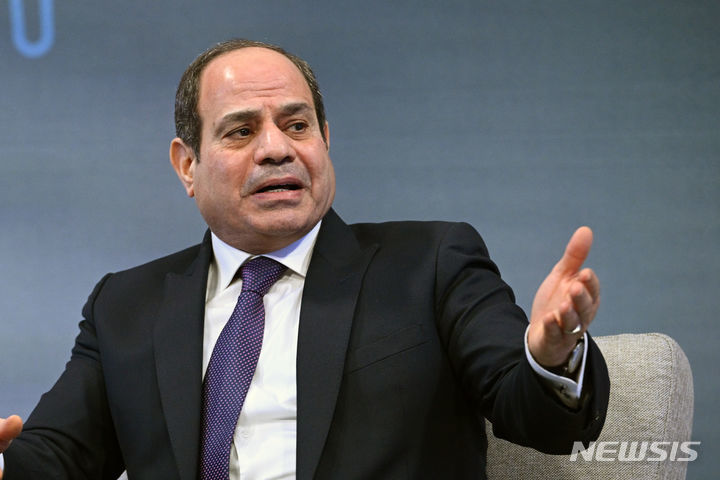 압둘팟타흐 시시 이집트 대통령. 2014년부터 이집트 대통령으로 재임 중이며 최근 3선에 성공한 시시 대통령은 2030년까지 이집트를  이끌 예정이다. AP 뉴시스