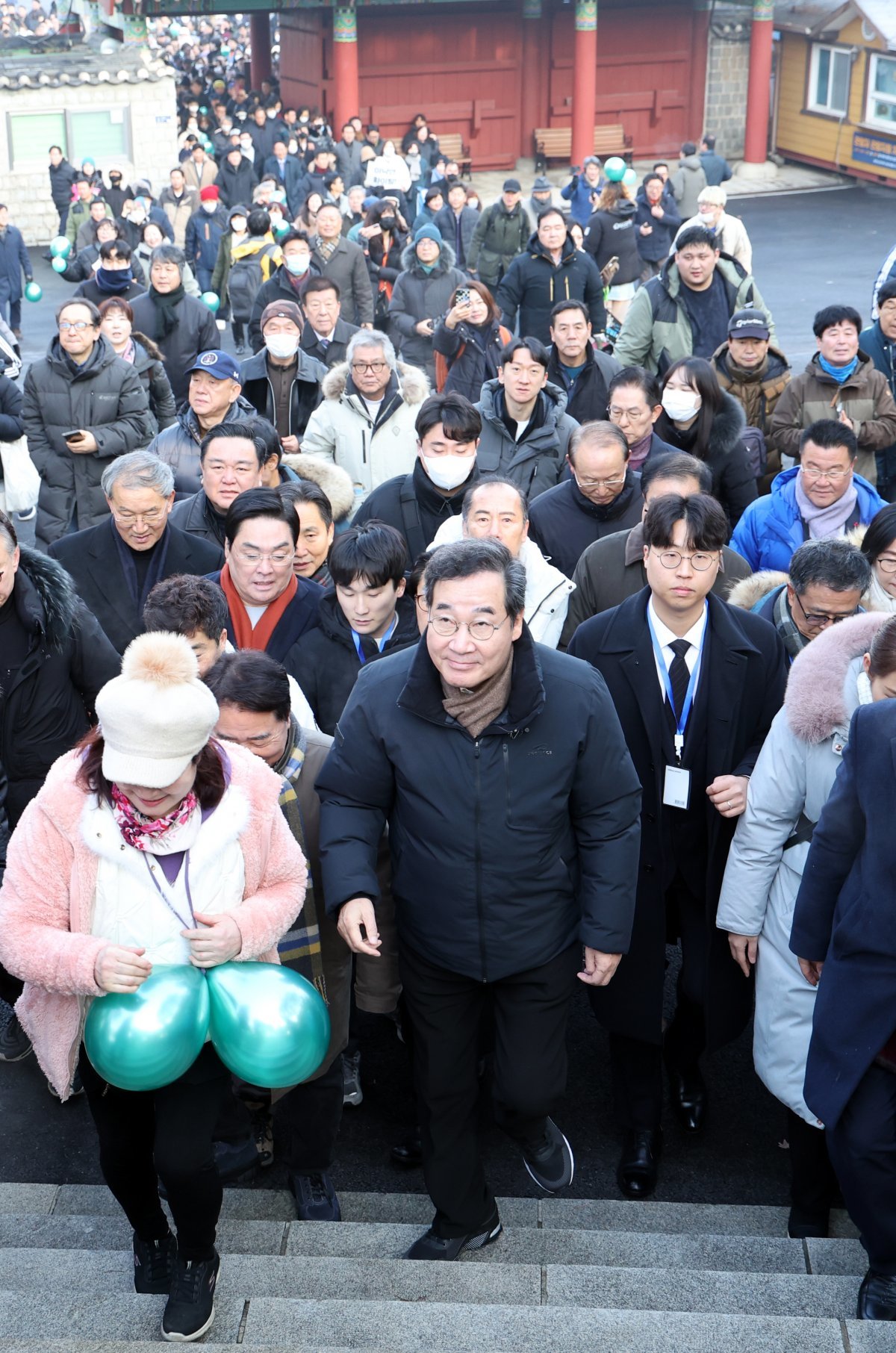 더불어민주당 이낙연 전 대표가 1일 경기 고양시 행주산성에서 신년인사회를 열었다. 고양=뉴시스