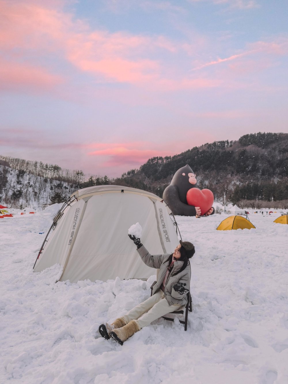 축제기간 중 나리분지에서는 누구나 캠핑장비 없이도 캠핑이 가능하다.