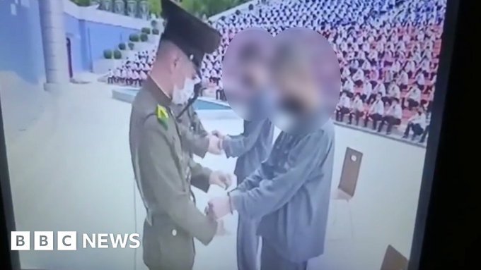 18일(현지시간) BBC는 북한 당국이 한국 드라마를 봤다는 이유로 10대 소년 2명에게 노동형을 선고하는 모습이 담긴 영상을 보도했다. X(옛 트위터) 캡처 @BBCWorld