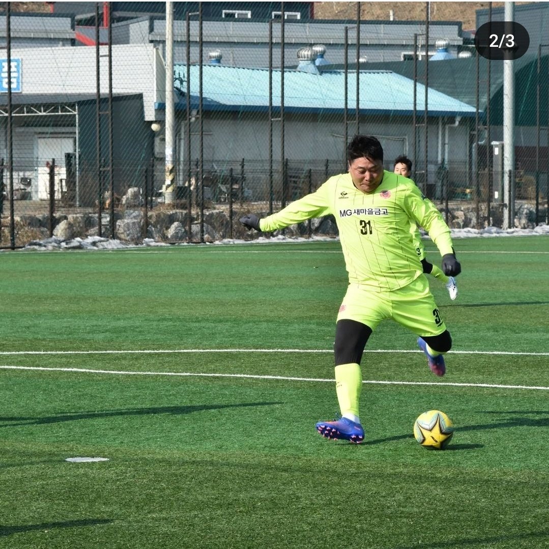 야구 스타 출신이 양준혁은 축구 예능을 통해 축구의 매력에 푹 빠졌다. 요즘도 최소 주1회 축구로 건강을 지킨다. 양준혁 제공