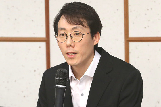 오태양 미래당 공동대표가 여의도 국회의원회관에서 열린 ‘2020총선과 청년정치, 대한민국 불평등을 논하다’ 토론회에서 발언하고 있다. 2020.2.13. 뉴스1