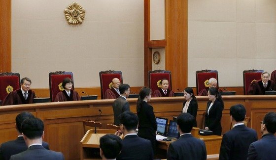 헌법재판소 대심판정에서 박근혜 대통령 탄핵심판 3차 공개변론이 진행되고 있다. 2017.1.10/뉴스1