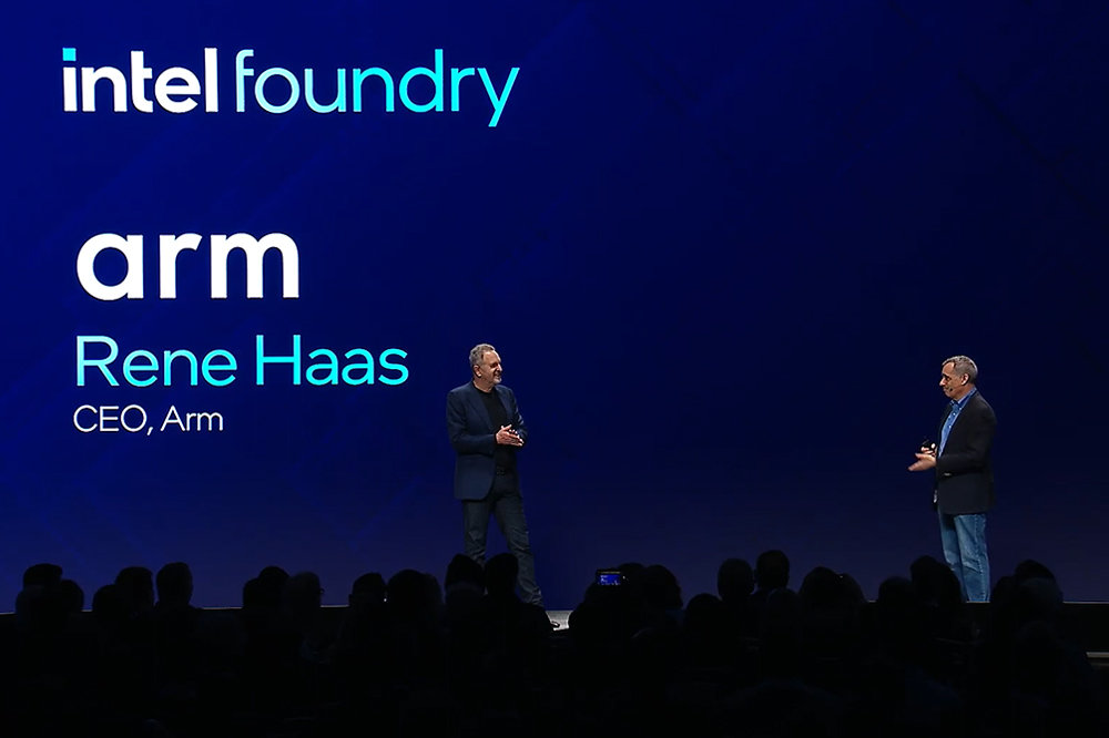 지난 21일(현지시각) 열린 인텔 파운드리 서비스 2024에 르네 하스 Arm CEO가 직접 참가해 신규 비즈니스 이니셔티브를 발표했다 / 출처=인텔