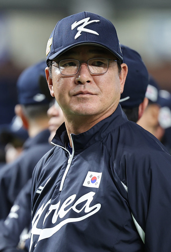 류중일 야구대표팀 감독이 19일 오후 일본 도쿄돔에서 열린 ‘2023 아시아프로야구챔피언십(APBC)’ 시상식에 참석해 있다. 이날 대한민국은 일본에게 3대4로 패배를 해 준우승을 차지했다. 2023.11.19 뉴스1
