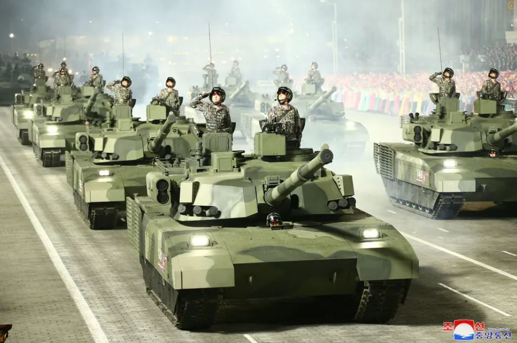 북한이 2020년 10월 10일 조선노동당 창건 75주년 열병식에서 공개한 M-2020 전차