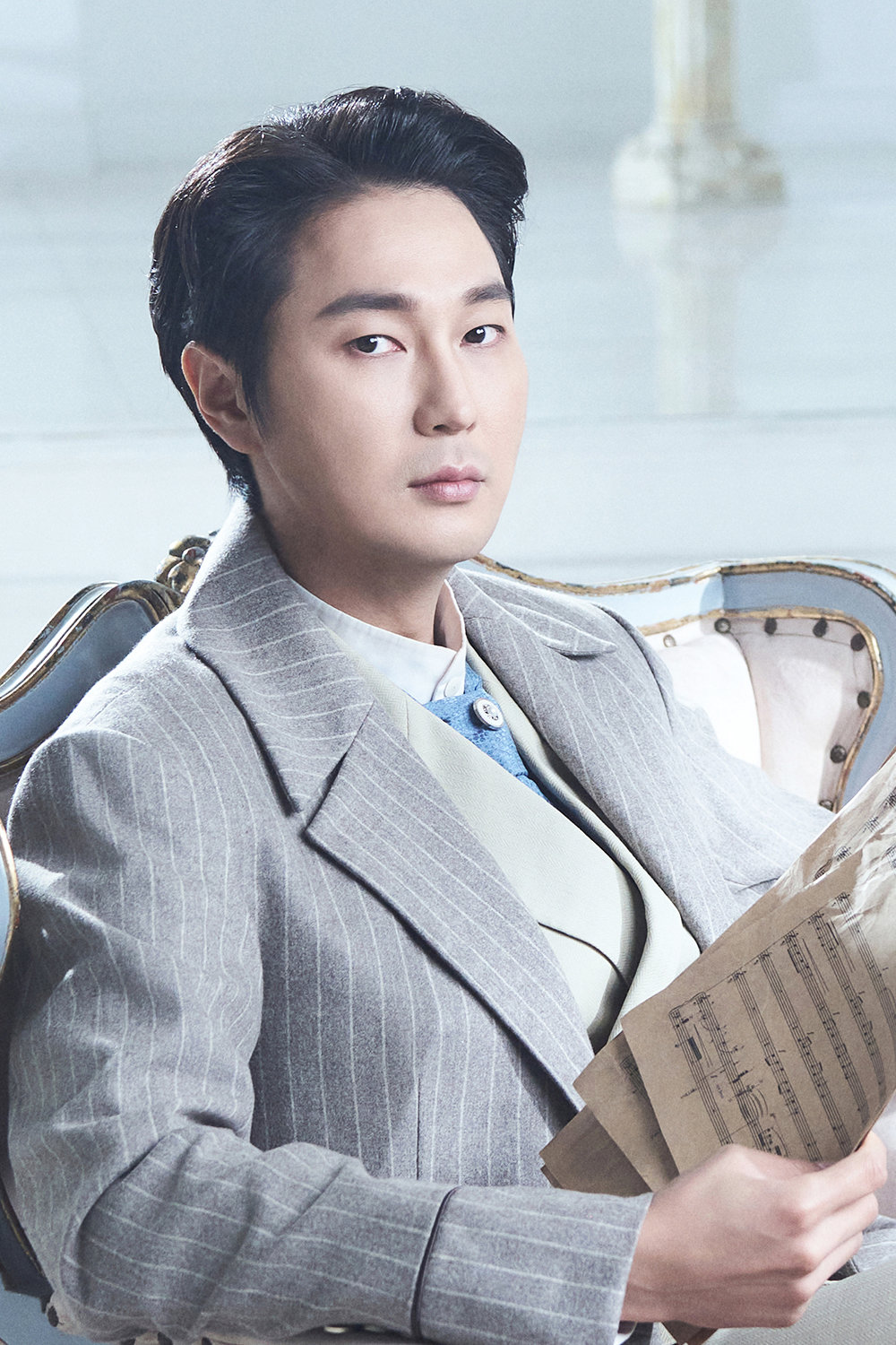 Cho Seong-yoon as Diaghilev.