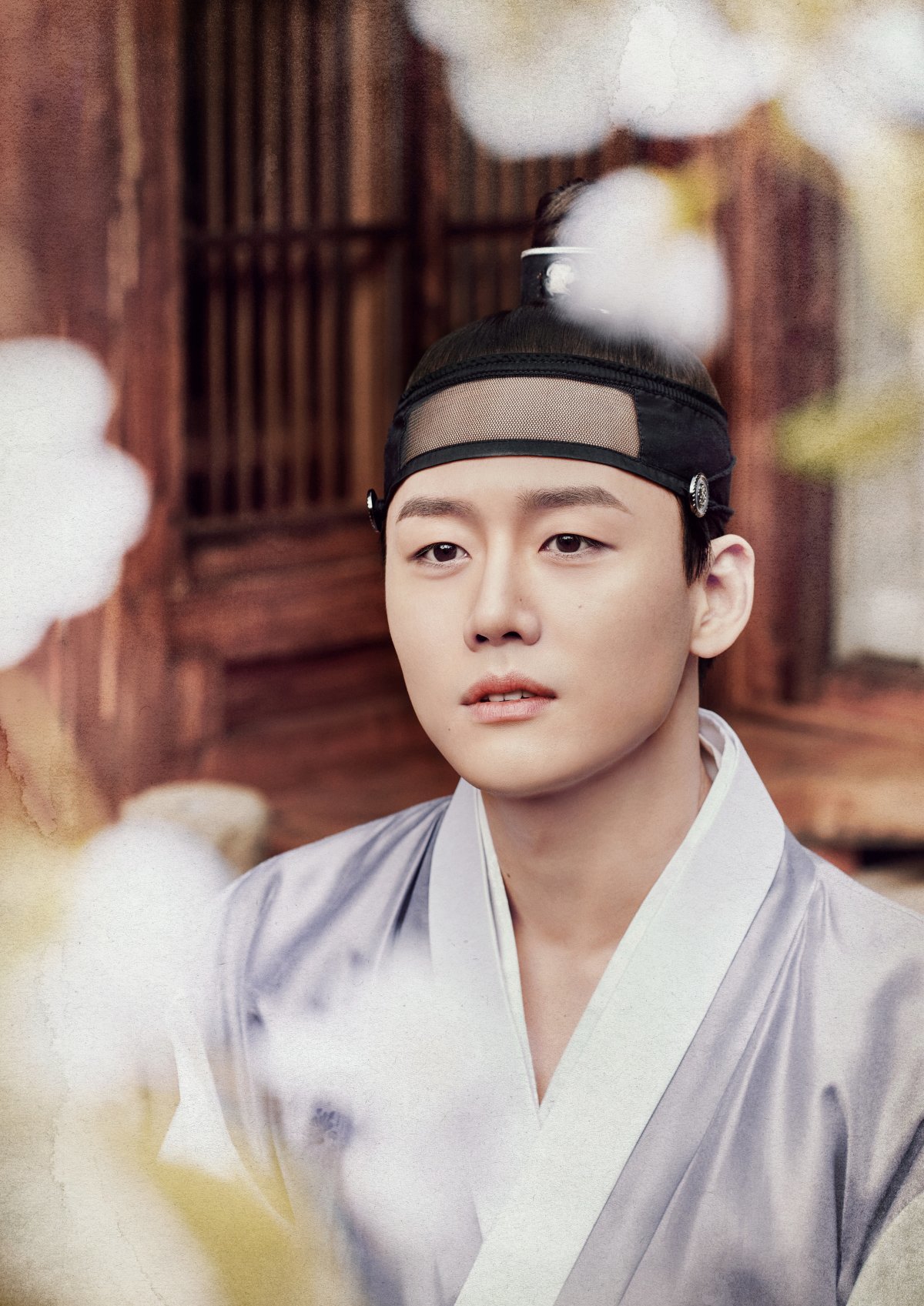 Lee Jong-seok played the role of Lee Do, a young King Sejong, in the musical ‘Romantic Star Song’.  Provided by Park Company