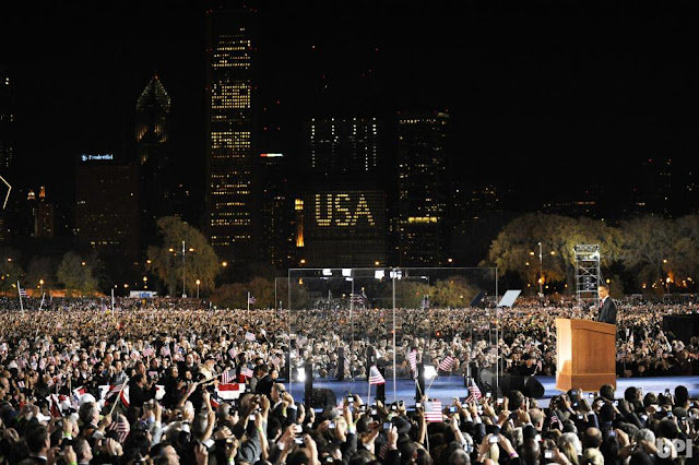 2008년 버락 오바마 대선 승리 연설을 듣기 위해 모인 250만 명의 관중. 백악관 홈페이지