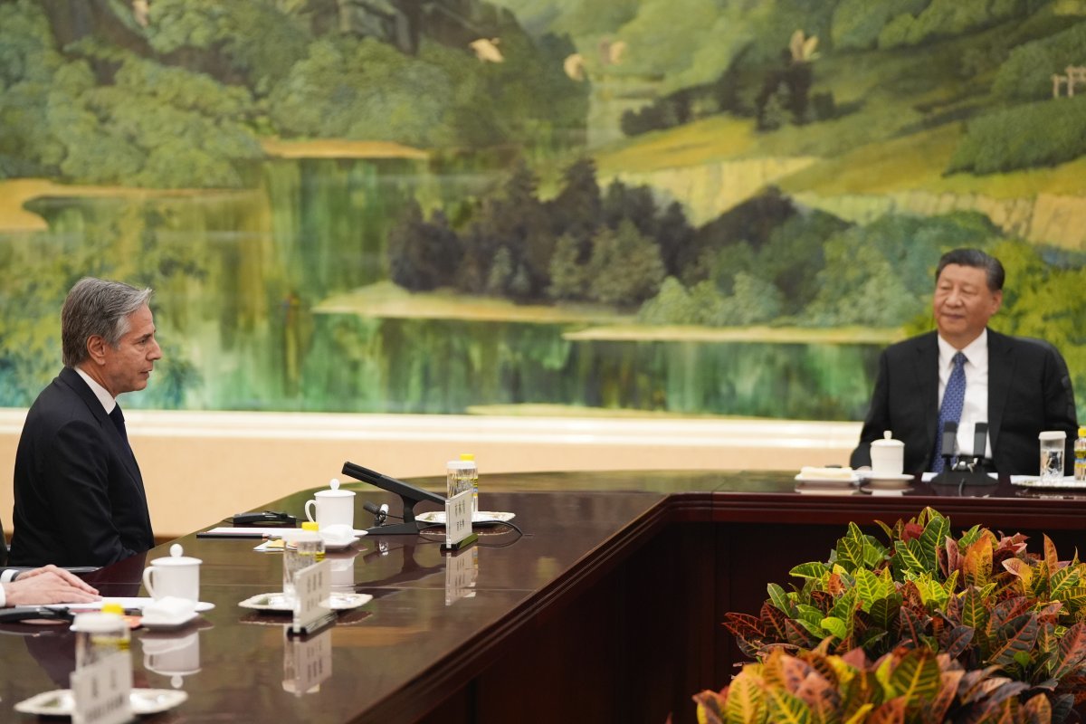 시진핑 中주석, 블링컨 만나 “미중은 경쟁자 아닌 동반자”
