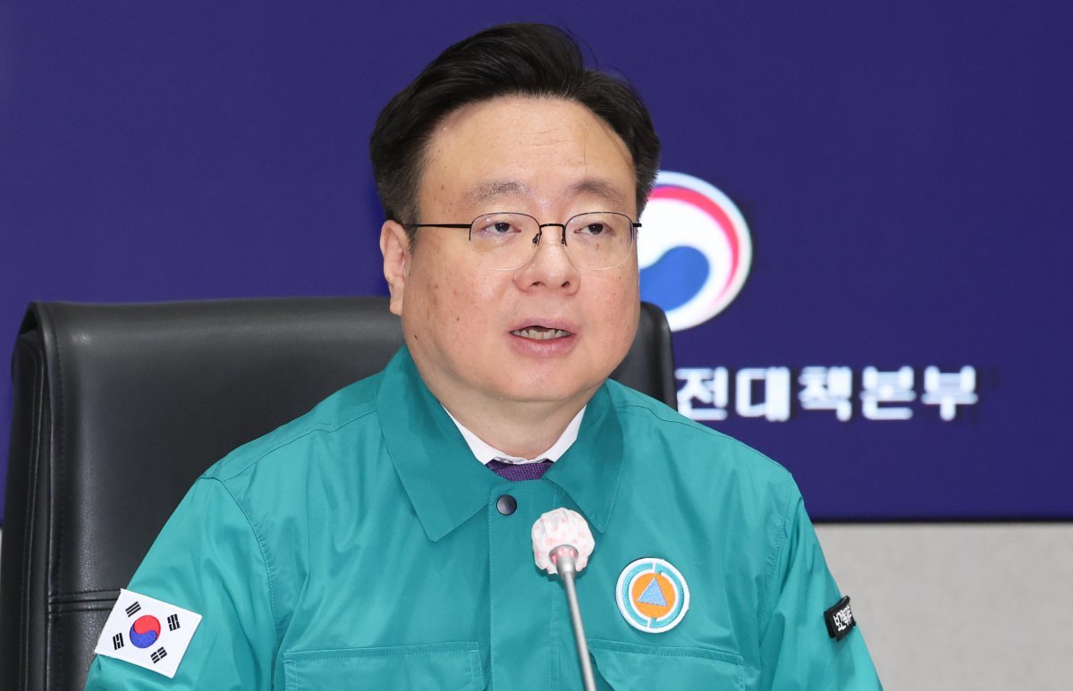 조규홍 보건복지부 장관이 7일 서울 종로구 정부서울청사에서 열린 의사 집단행동 중앙재난안전대책본부 회의에서 모두발언을 하고 있다. 2024.5.7/뉴스1