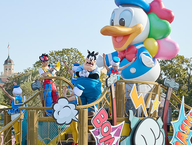 미키와 도널드덕의 ‘숙적’ 블랙 피트까지 도쿄 디즈니랜드 퍼레이드 역사상 처음으로 등장했다. 도쿄 디즈니랜드 홈페이지 캡처