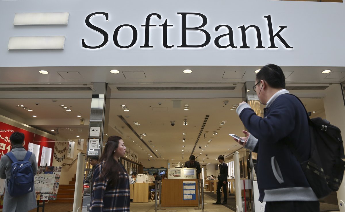 Softbank store in Japan.  Newsis