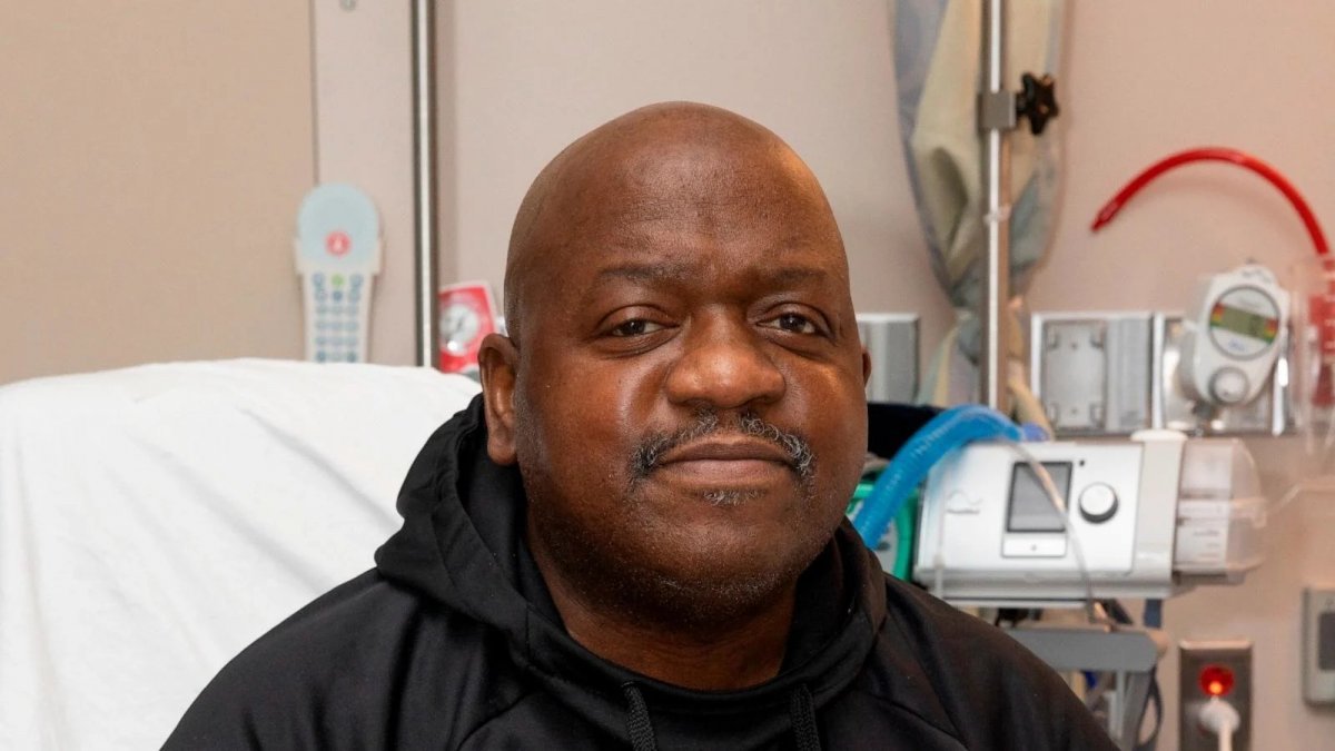 유전자 변형 돼지 신장 이식 수술을 받은 62세  릭 슬레이먼이 숨졌다. (매사추세츠 종합병원, MGH)