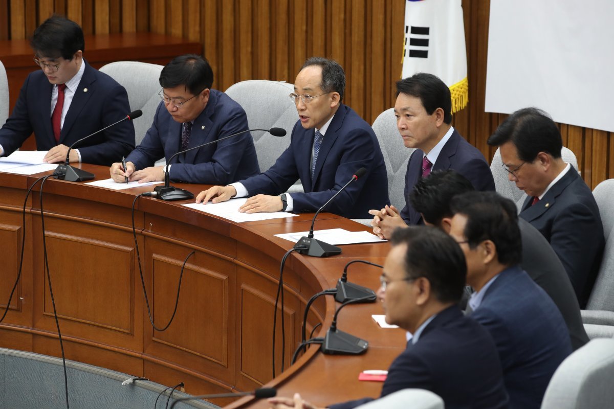 17일 오전 서울 여의도 국회에서 열린 국민의힘 원내대책회의 2024.5.17/뉴스1