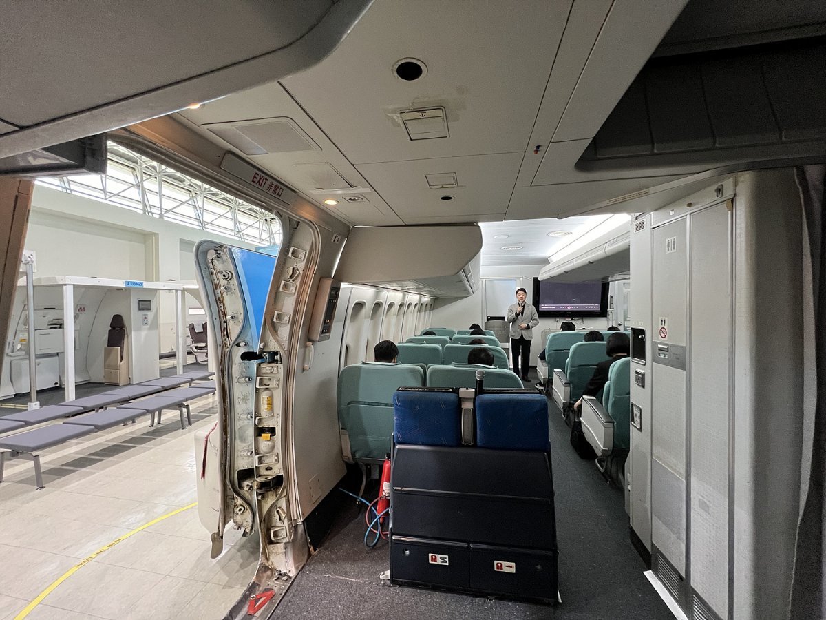 Korean Air cabin training center training aircraft fuselage equipment