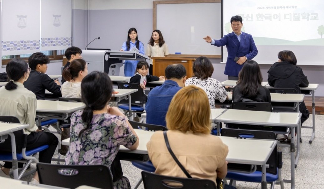 3일 동신대 한국어 디딤학교에서 전남 지역 외국인 학생 등이 강의를 듣고 있다. 한국어 디딤학교는 학력 인정 다문화 교육기관으로, 동신대 국제한국어학과가 위탁 운영한다. 동신대 제공