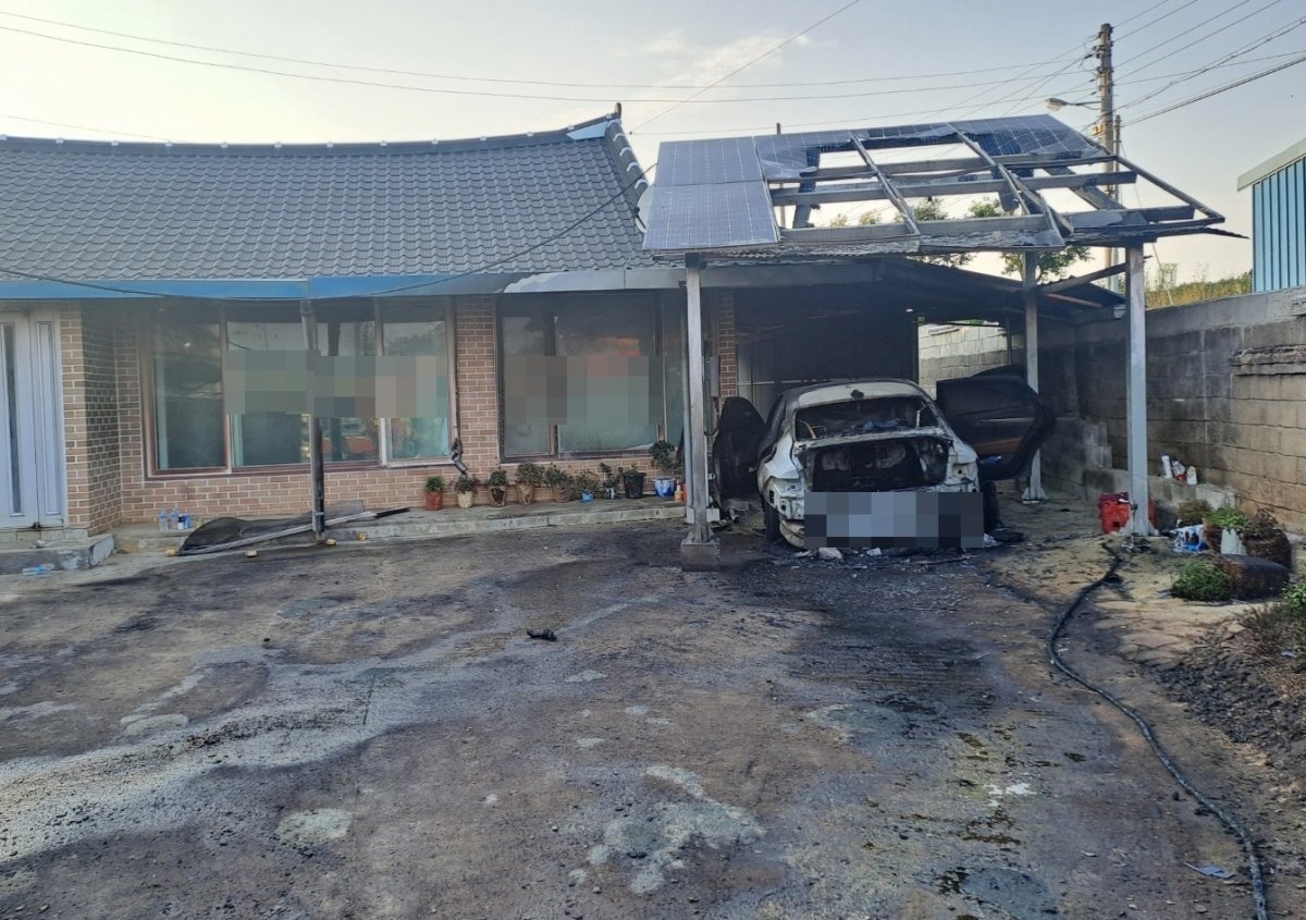 6일 오후 5시11분께 전북자치도 정읍시 감곡면의 한 주택에서 불이 났다.(전북소방 제공)2024.6.6/뉴스1