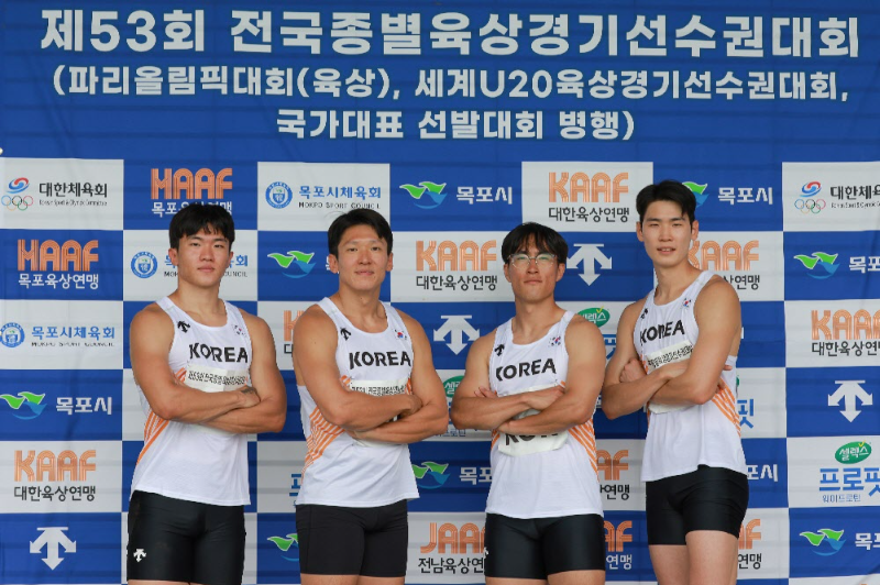 한국 육상 남자 400m 계주 대표팀. 왼쪽부터 이시몬, 김국영, 이용문, 고승환. 대한육상연맹 제공