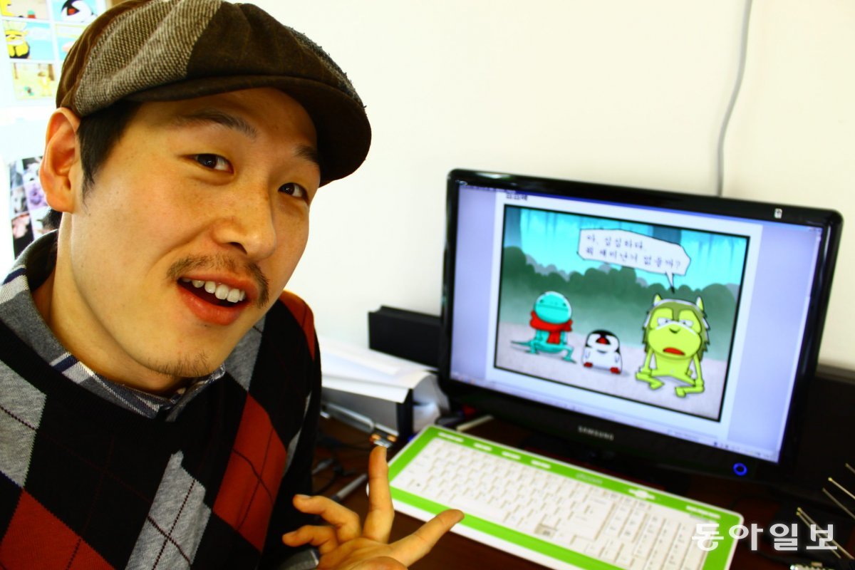 Kim Poong during an interview with Dong-A Ilbo in 2010.  Donga Ilbo DB