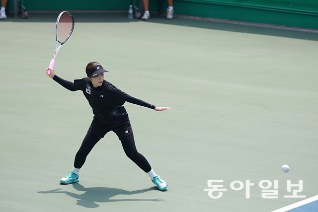 문경시청 송지연. 대한소프트테니스협회 제공