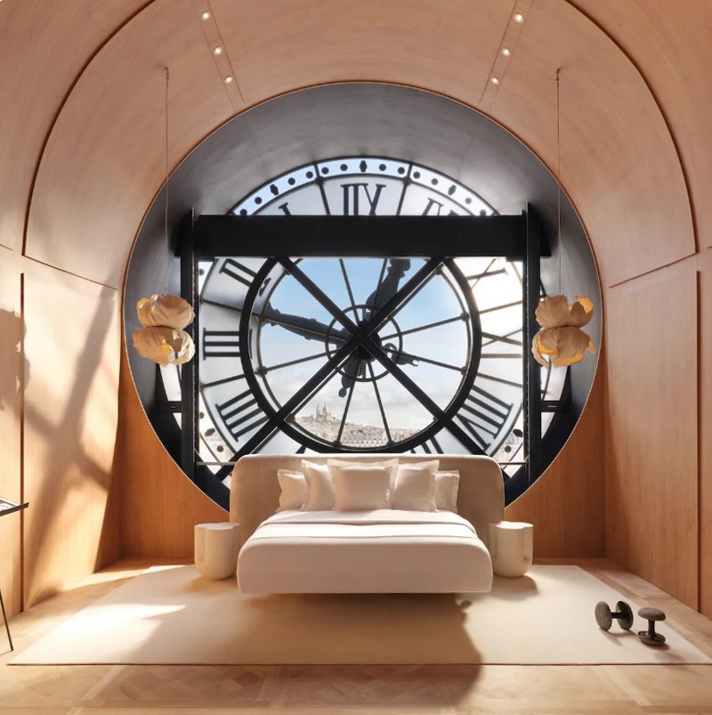 다음 달 26일(현지 시간) 개막하는 프랑스 파리 올림픽을 계기로 새롭게 지어진 오르세미술관 시계탑의 호텔. 
사진 출처 에어비앤비 홈페이지