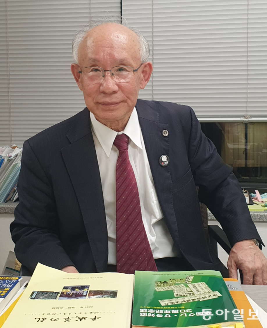 지난달 29일 일본 도쿄에 있는 사무실에서 만난 우쓰노미야 겐지 변호사. 히어로콘텐츠팀