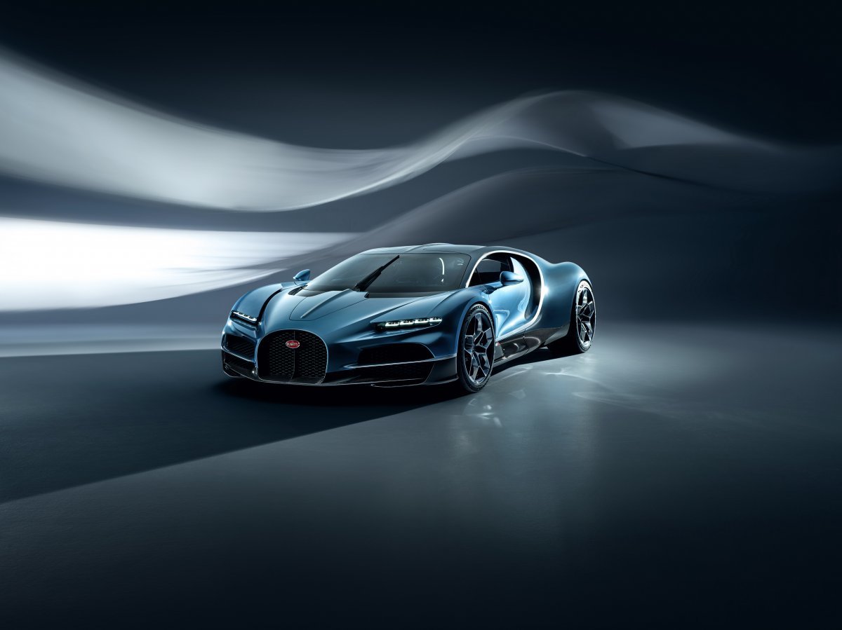 폴크스바겐 그룹이 크로아티아 스포츠카 업체 ‘리막 오토모빌리’와 손잡고 내놓은 부가티의 최신 하이퍼 스포츠카 ‘투르비옹’. Bugatti Automobiles S.A.S.