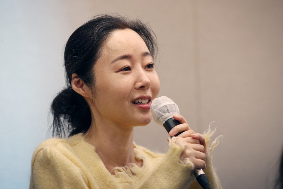 Min Hee-jin, CEO of Adore, is holding a press conference regarding Adore’s extraordinary general meeting of shareholders at the Press Center in Jung-gu, Seoul on the afternoon of the 31st. (Joint coverage) 2024.5.31/News 1