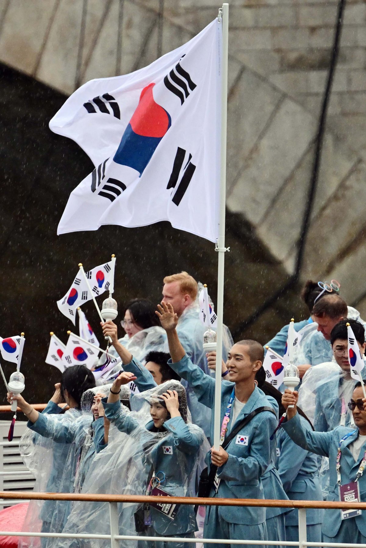 한국을 북한으로 소개…장미란 차관, 바흐 IOC 위원장에 면담 요청