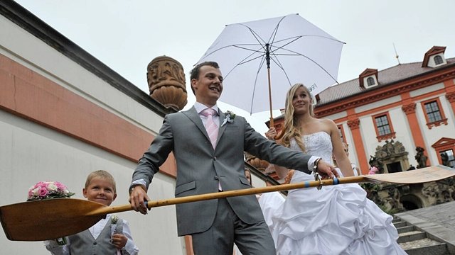 Wedding photo of Daniel Havel and his wife Andrea. Photo courtesy of Czech Canoe Federation website.