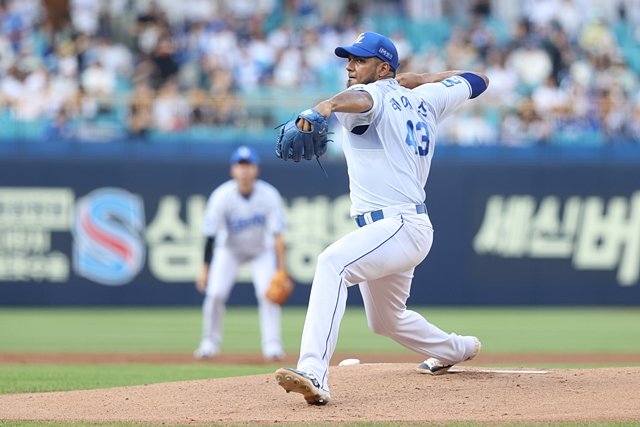 Samsung Reyes, who earned his 9th win of the season. Courtesy of Samsung