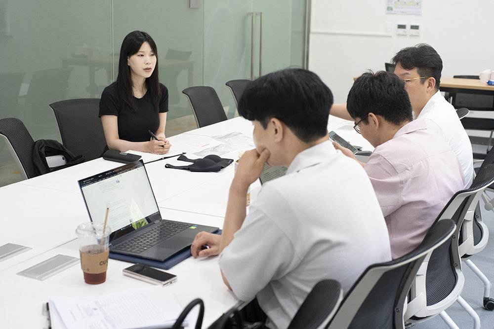 서울과기대 메이커스페이스는 초기창업자의 빠른 제조창업 실현을 위해 소싱디렉팅을 실시했다 / 출처=IT동아