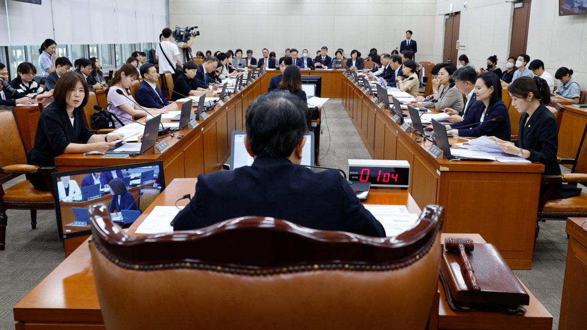 26일 오전 서울 여의도 국회에서 열린 보건복지위원회 3차 전체회의에서 김미애 국민의힘 간사가 간호법 논의를 촉구하고 있다. 2024.8.26/뉴스1