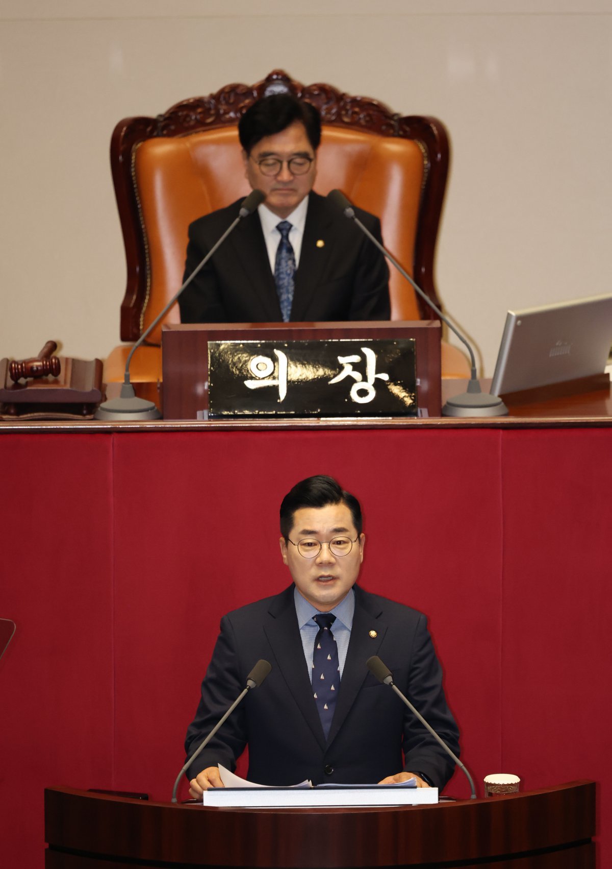 교섭단체 대표연설 하는 더불어민주당 박찬대 원내대표. 뉴시스