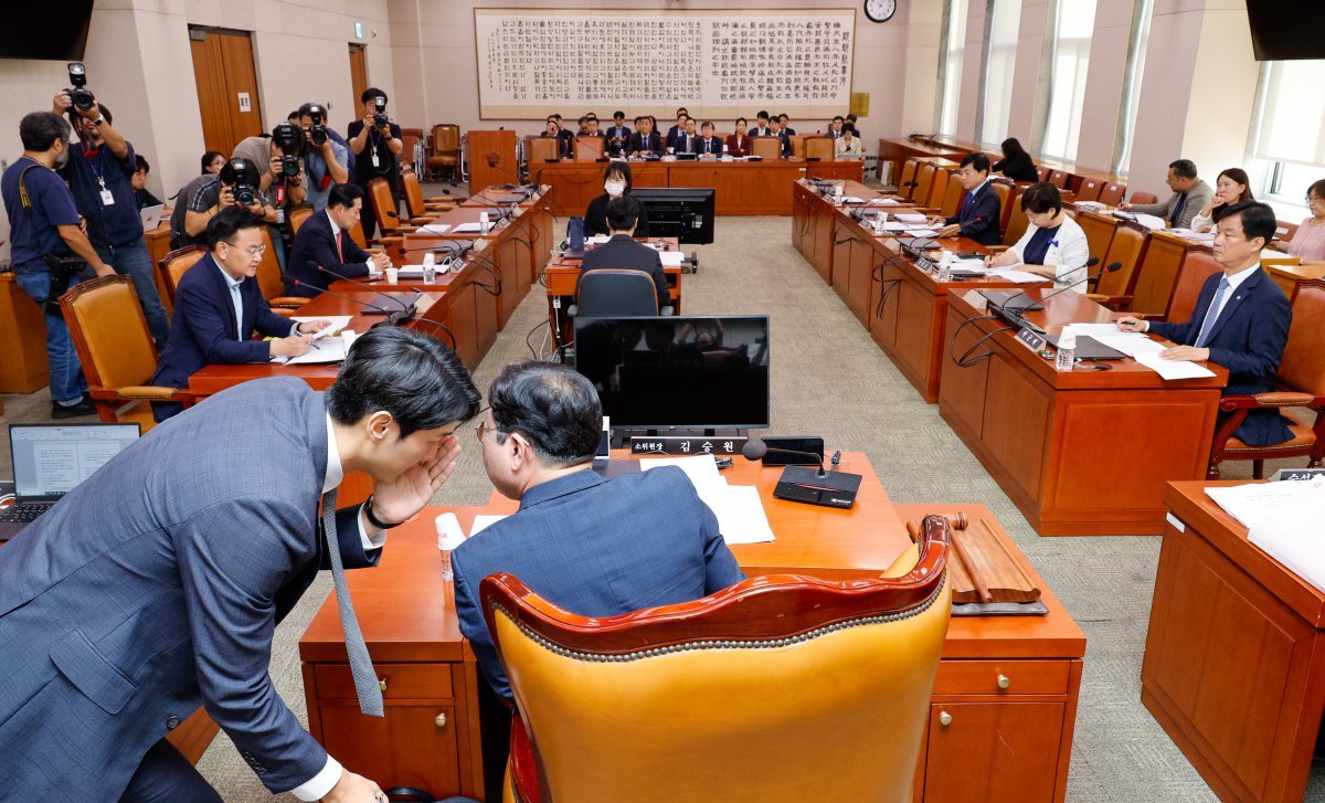 9일 오전 서울 여의도 국회에서 열린 법제사법위원회 제418회국회(정기회) 제1차 법안심사제1소위원회에서 유상범 국민의힘 간사가 의사진행 발언을 하고 있다. 2024.9.9/뉴스1