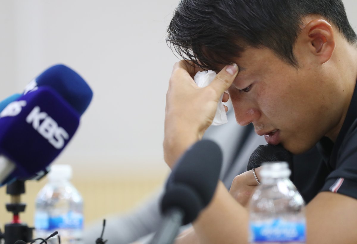 승부 조작 혐의로 중국축구협회로부터 영구 제명 징계를 받은 축구선수 손준호(수원FC). 뉴스1