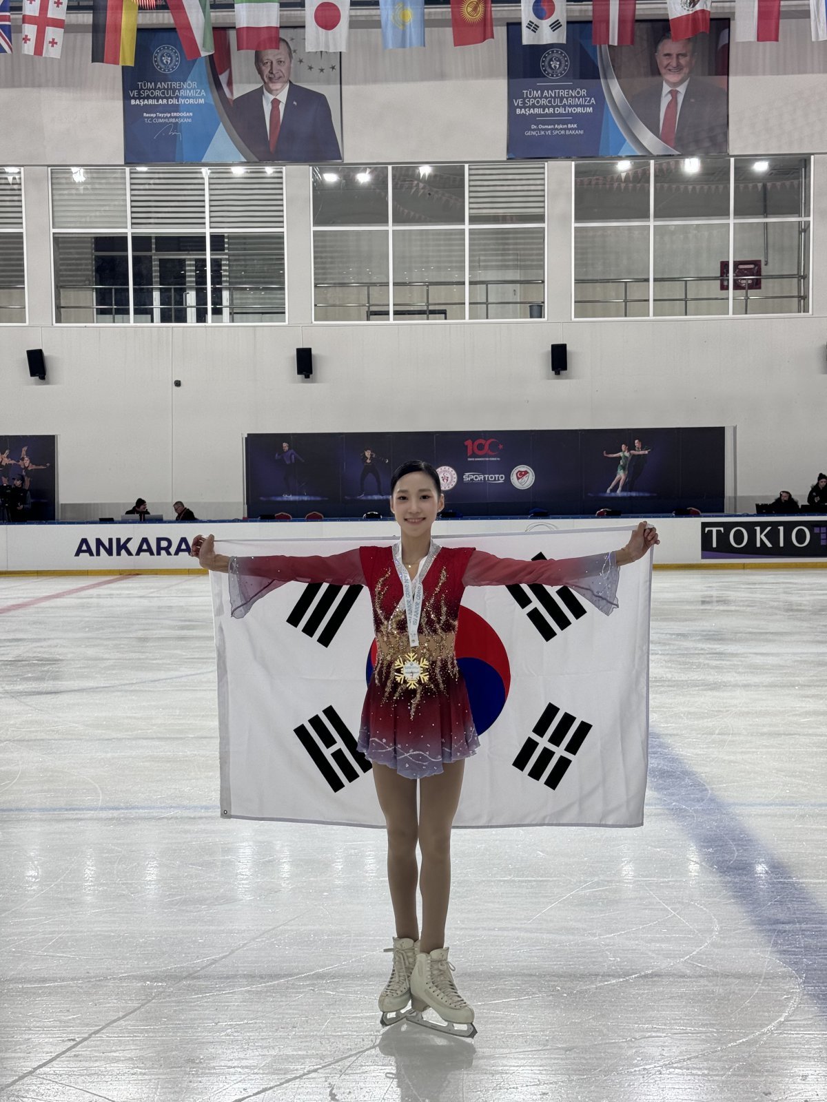 피겨 김유성이 자신의 커리어 첫 금메달을 따냈다. (대한빙상경기연맹 제공)