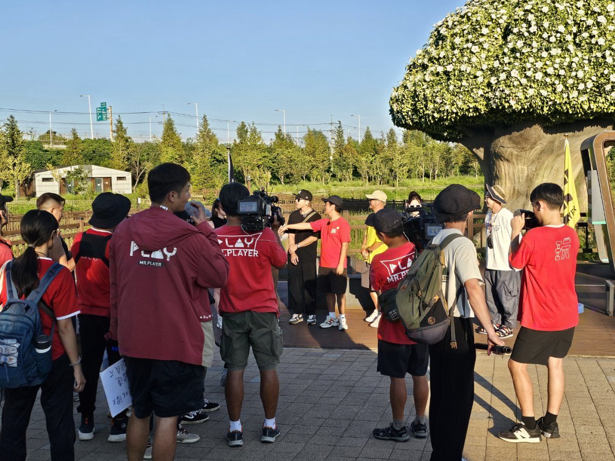 대만 최고인기 예능프로그램인 종예완흔대(綜藝玩很大) ‘경기도 특집’ 촬영 현장. 경기관광공사 제공