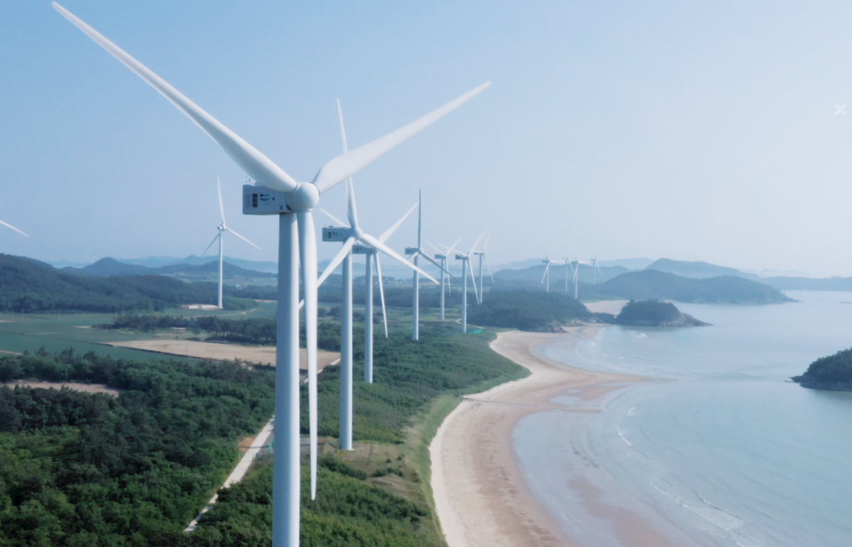 2018년부터 상업운전 중인 전남 신안군 자은면 백산리∼고장리 일원 62.7MW 규모의 육상풍력 시설. 전남도 제공