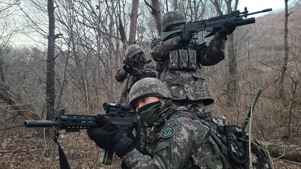 기사와 직접적 관련 없는 참고사진. 지난 1월 30일 오전 육군 제50보병사단이 대구와 경북도 일원에서 혹한기 전술훈련을 실시하고 있다. 육군50사단 제공. 뉴스1