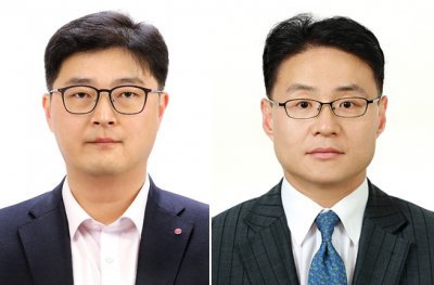 (왼쪽부터) 이재원 LG유플러스 MX·디지털혁신그룹장 부사장, 이철훈 커뮤니케이션센터장 부사장.