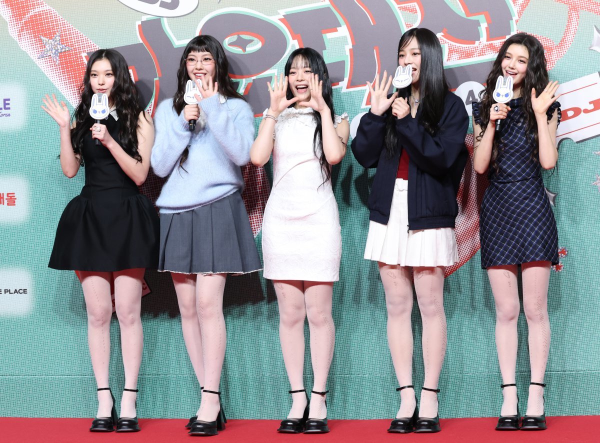 뉴진스 해린(왼쪽부터), 혜인, 하니,민지, 다니엘 2024.12.25 뉴스1