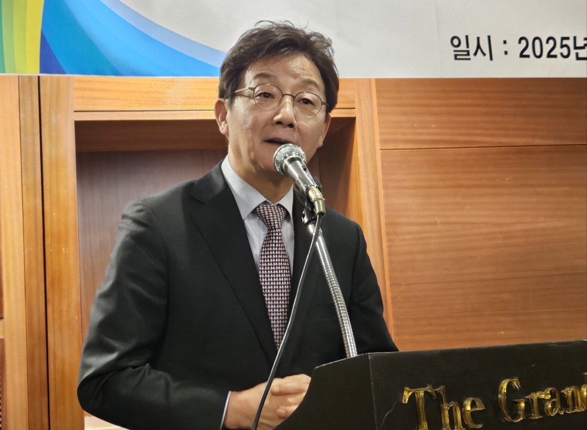 유승민 전 국민의힘 의원이 13일 오후 대구 수성구 범어동 대구그랜드호텔에서 열린 영락회 대구포럼에서 특강을 하고 있다. 2025.2.13 뉴스1