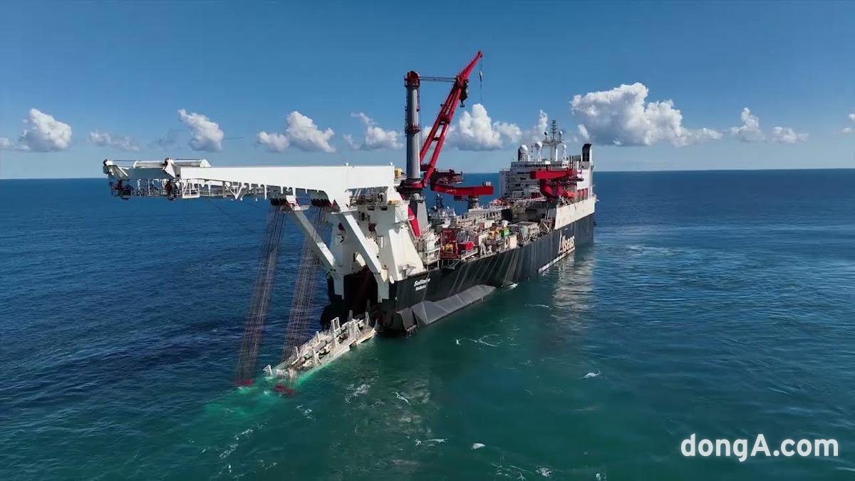 해저광물채굴 선박. 올시스(Allseas)